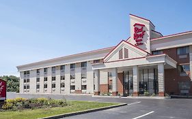 Red Roof Inn & Suites Cleveland Elyria